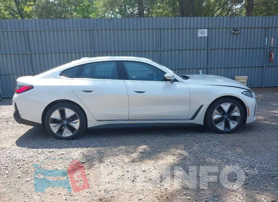 WBY83FB04RFS70609 Photo# 13