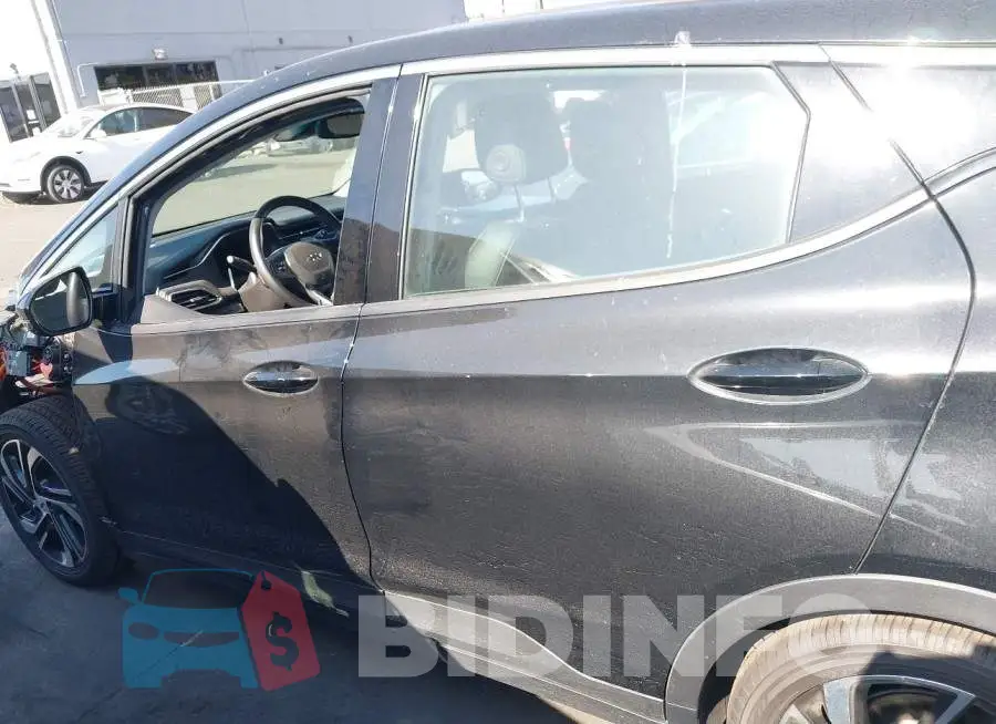 1G1FX6S00P4176435 Photo# 15