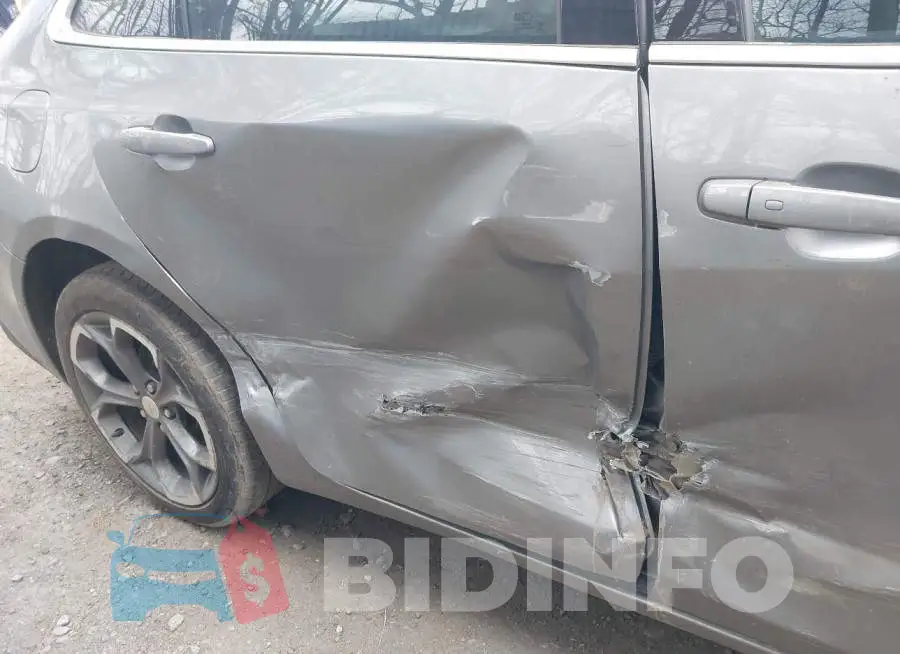 1G1ZD5ST2RF142580 Photo# 6