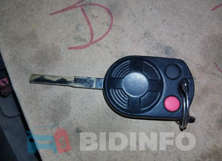 1FADP3F21GL205039 Photo# 11