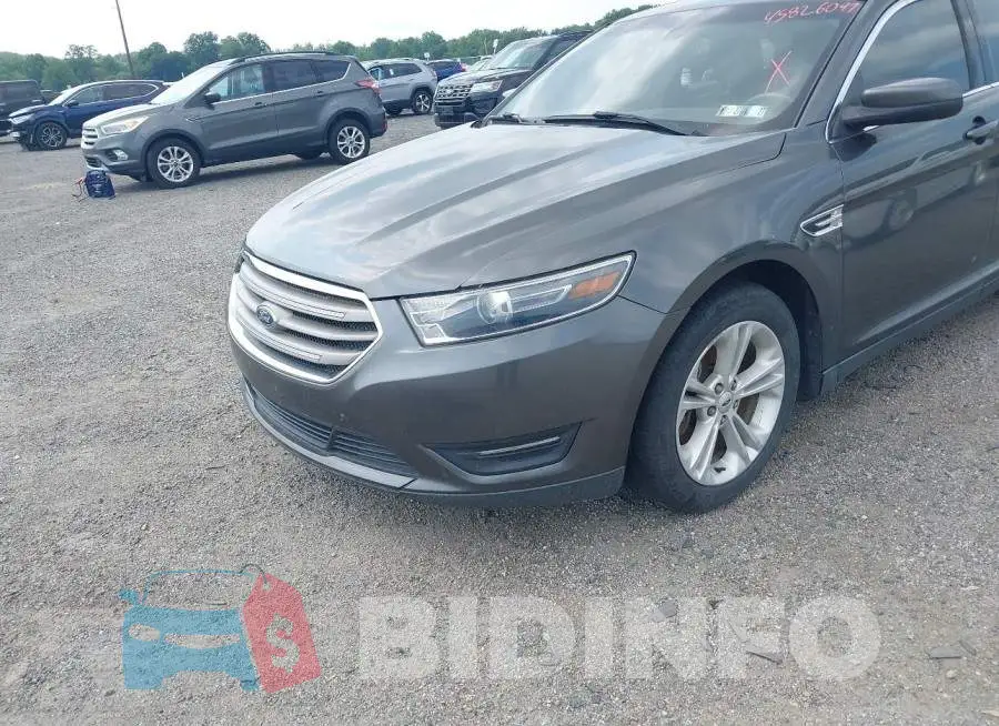1FAHP2E80GG142557 Photo# 6