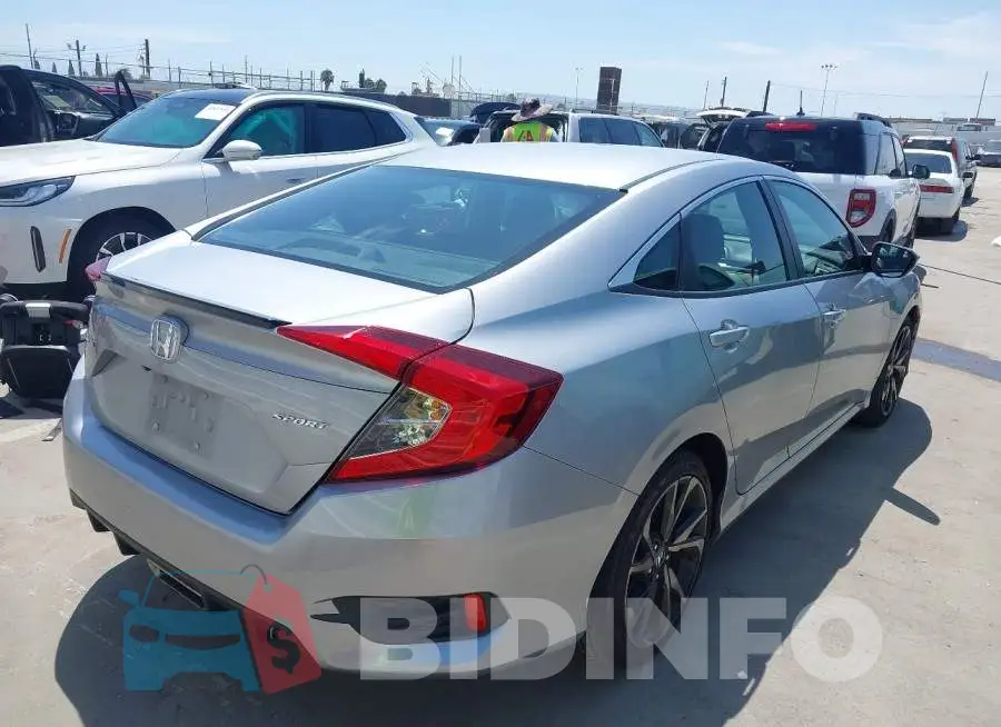 2HGFC2F88MH521142 Photo# 4