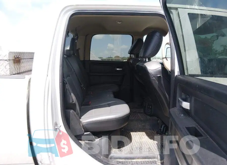 3C6UR4CJ4KG517875 Photo# 8