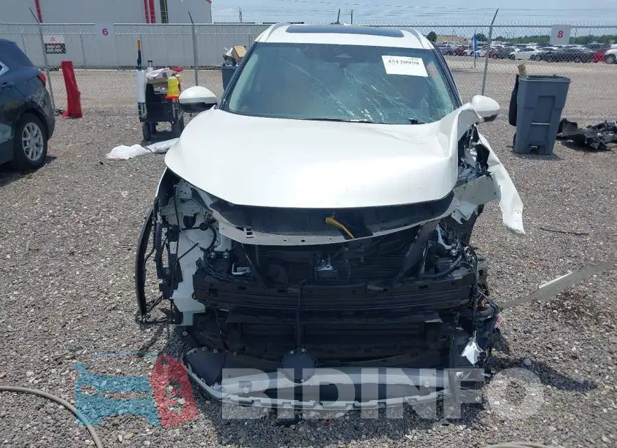 JN8BT3DC4PW104315 Photo# 6