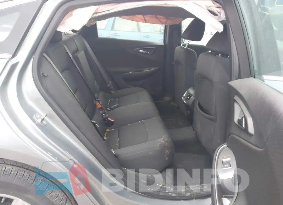 1G1ZD5ST8RF166026 Photo# 8