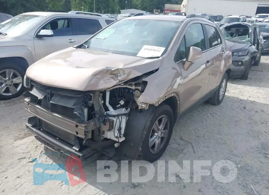 3GNCJLSB8JL169818 Photo# 2