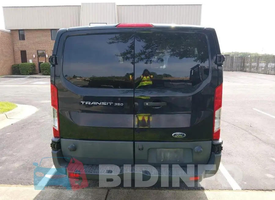 1FBZX2ZM8JKB52932 Photo# 21