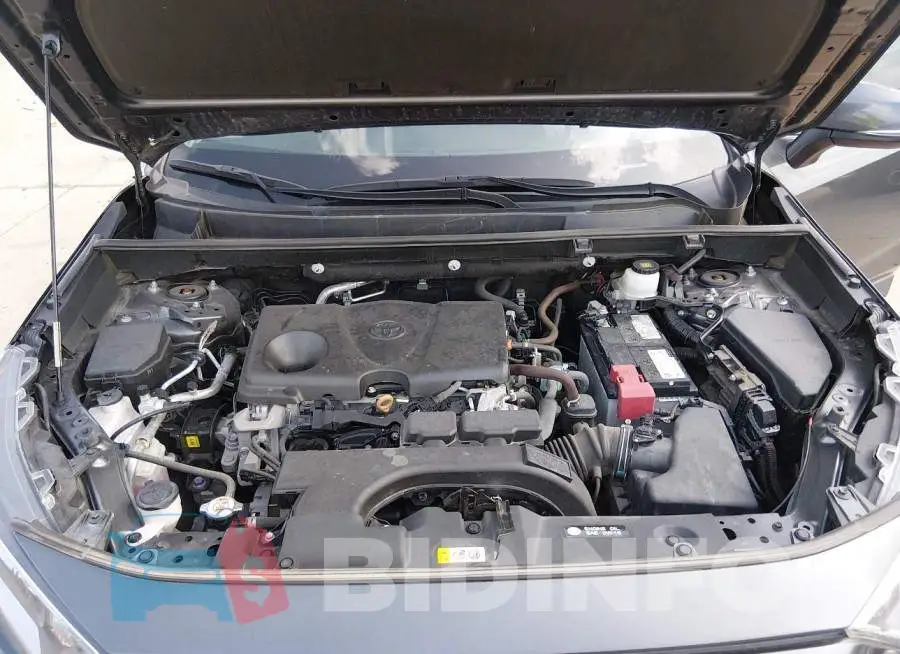 2T3C1RFV9MC102093 Photo# 10