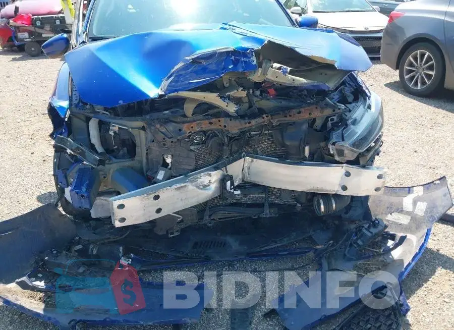 19UDE2F86KA002037 Photo# 6