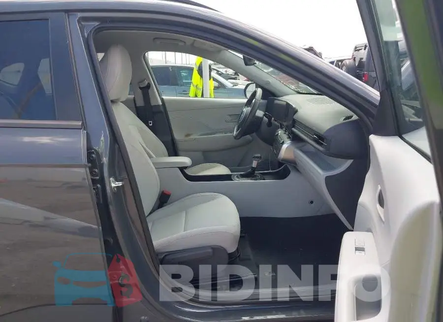 KM8HB3AB7SU204820 Photo# 5