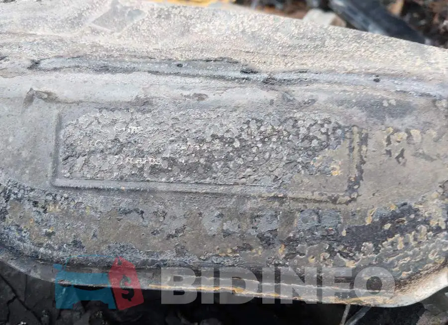 JM1BN1V79H1109682 Photo# 9