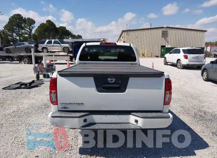 1N6BD0CT5JN748473 Photo# 16