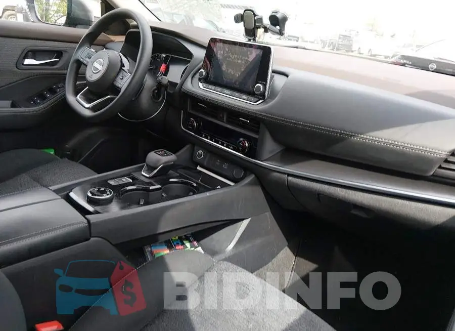 5N1BT3BB5PC844927 Photo# 5