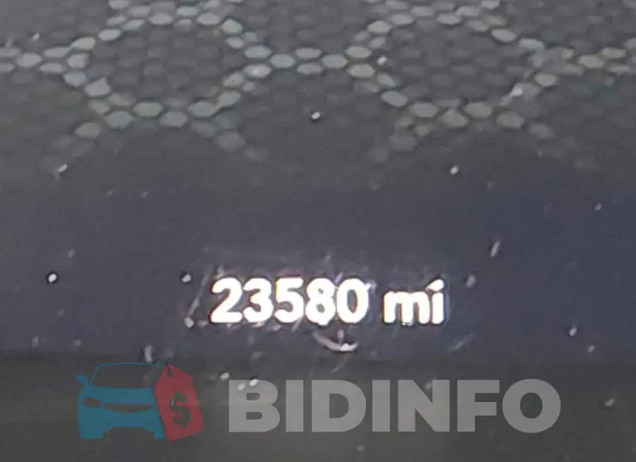 2C3CDXCT8PH708734 Photo# 16