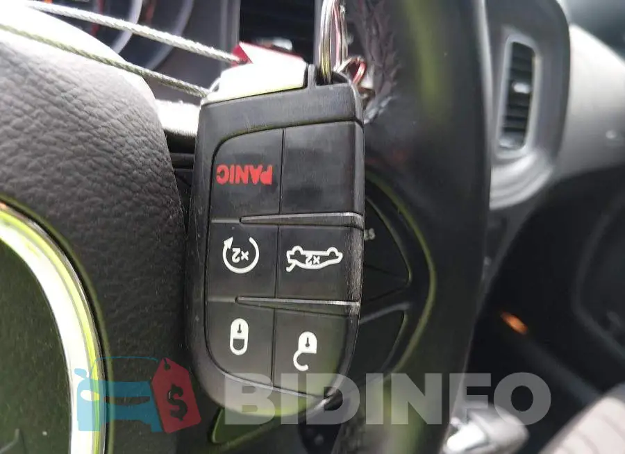 2C3CDXHG8PH643041 Photo# 11
