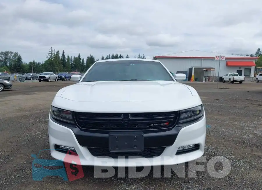 2C3CDXJG2KH668407 Photo# 12