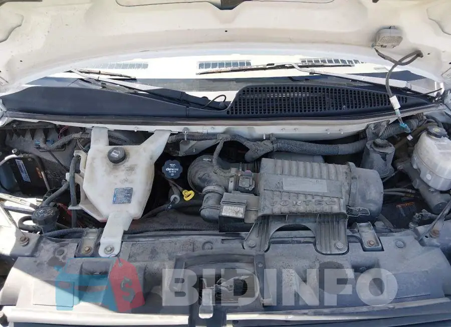 1GAZGPFG3J1300930 Photo# 10