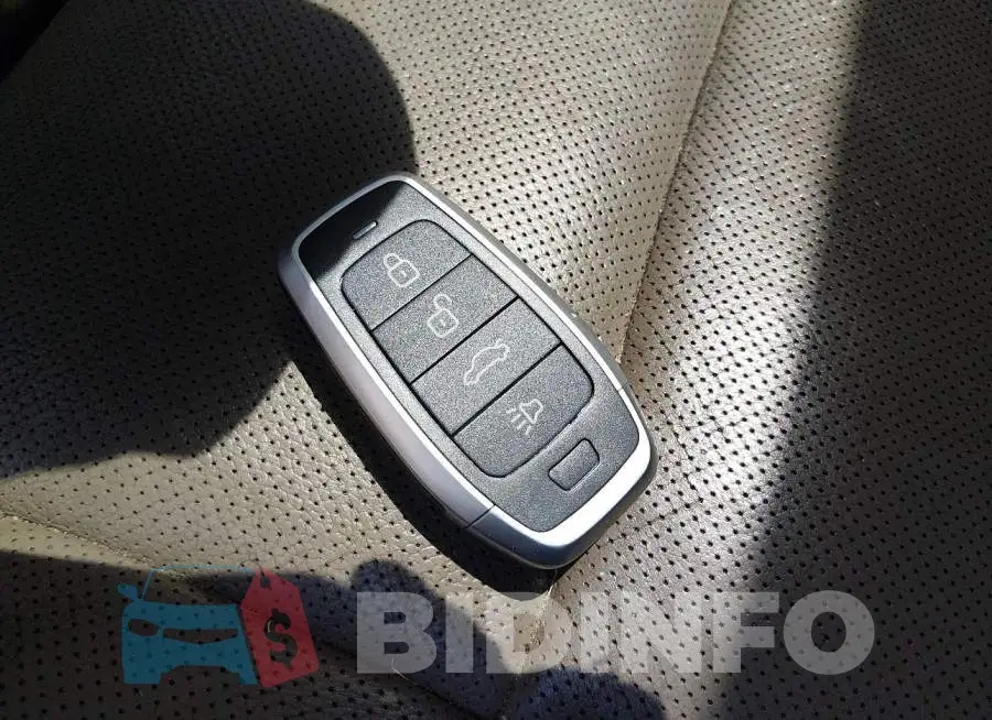 1GNSCCKC2GR361915 Photo# 11