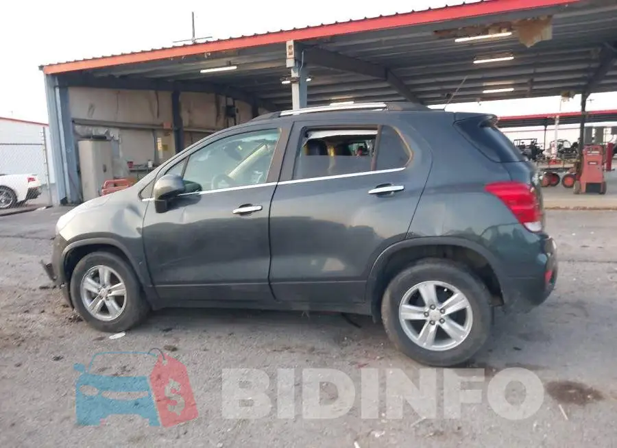 KL7CJLSB1JB627545 Photo# 14