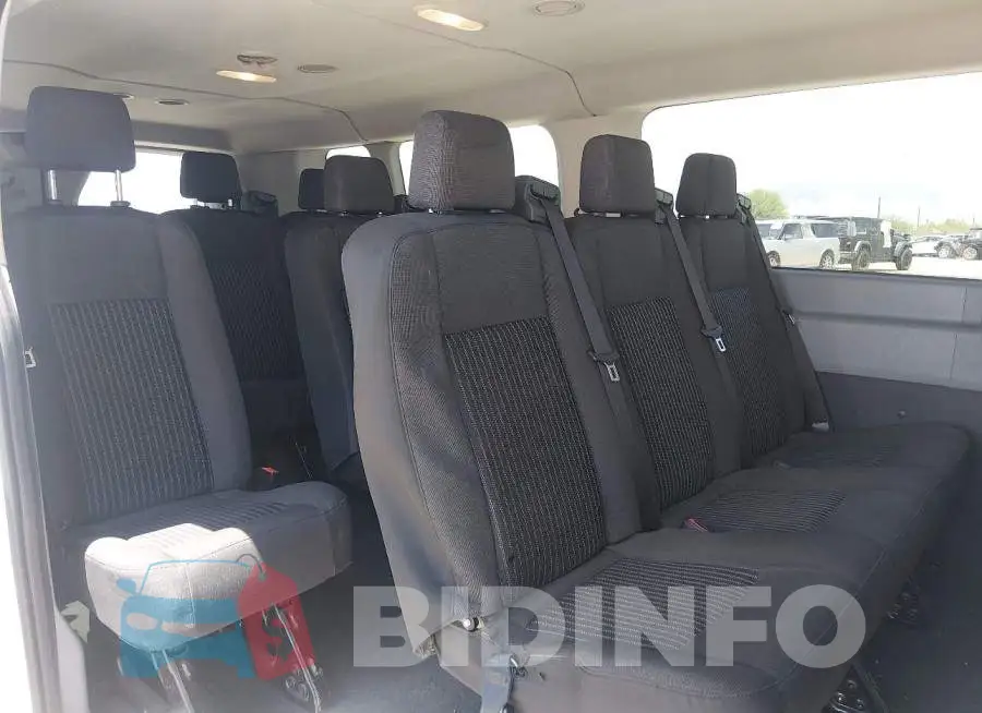 1FBZX2ZM5JKB31262 Photo# 8