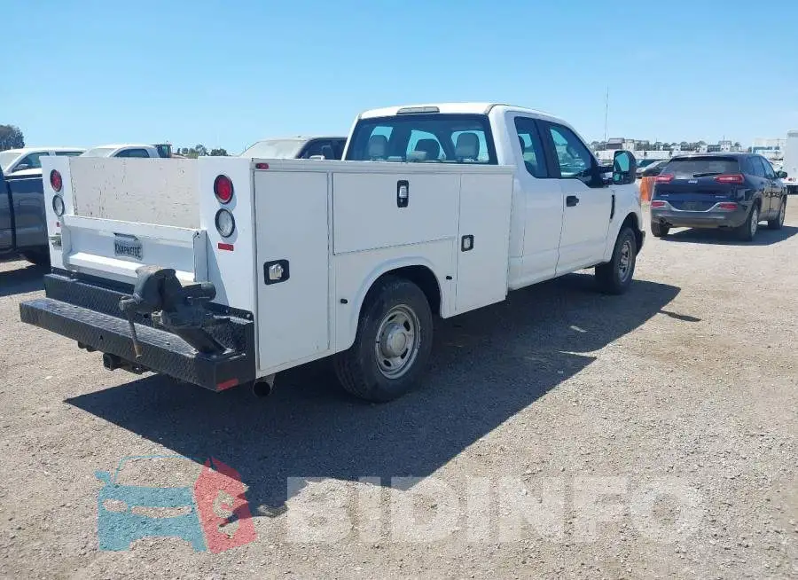 1FD8X3A65HEE29048 Photo# 4