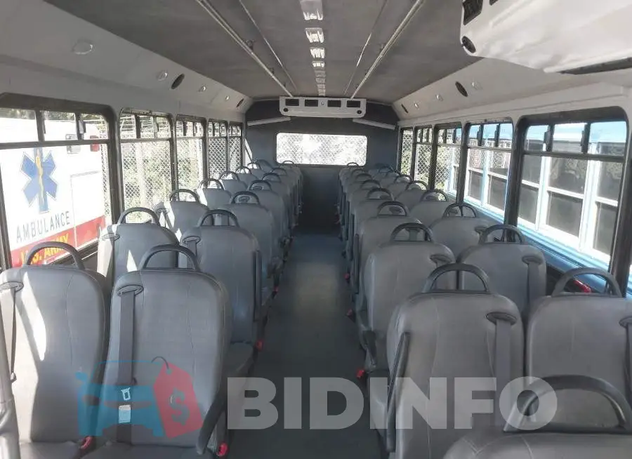 1FDXF6DC3HDB12196 Photo# 8