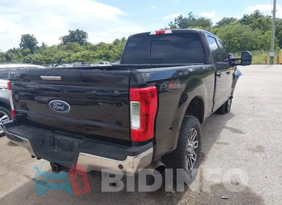 1FT7W2BT8JEB64536 Photo# 4