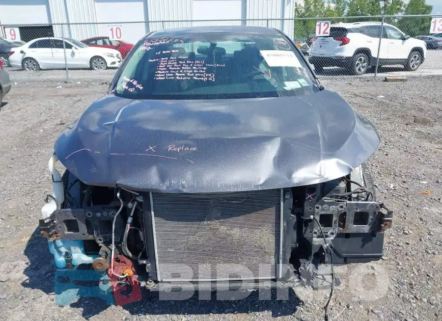 19XFC2F77HE228811 Photo# 6