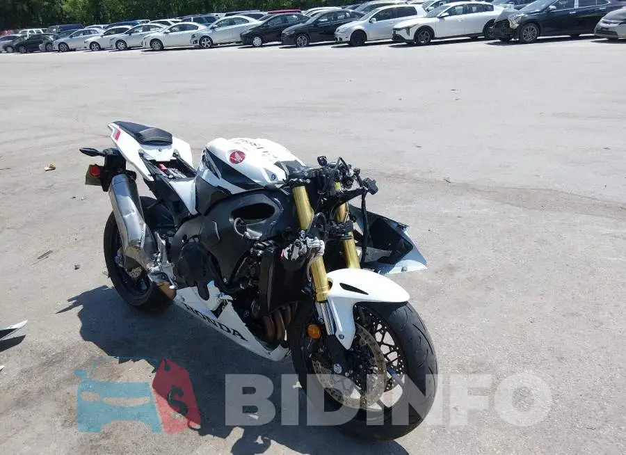 JH2SC7715TK900089 Photo# 1