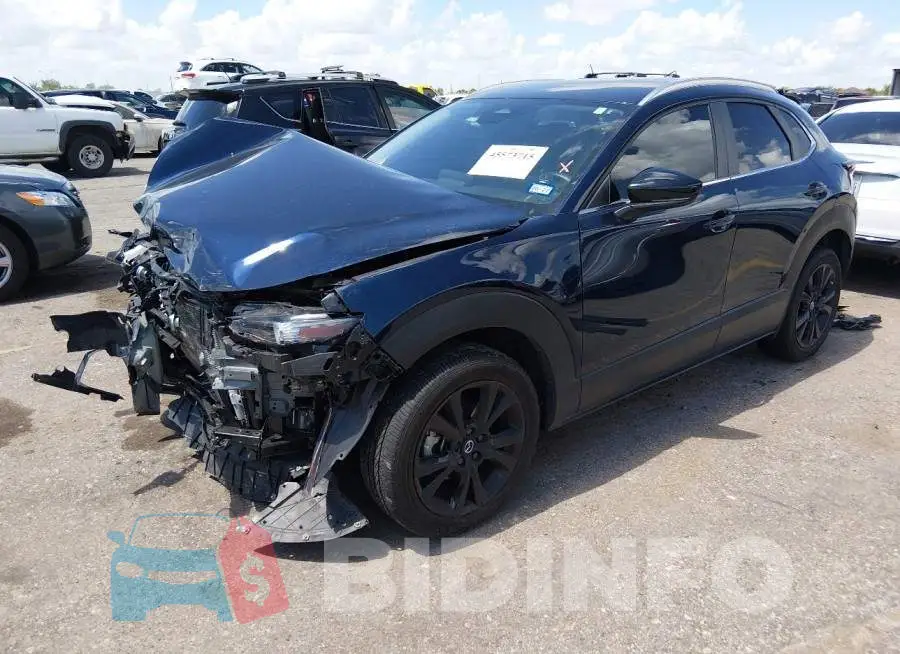 3MVDMBBM4SM811574 Photo# 2