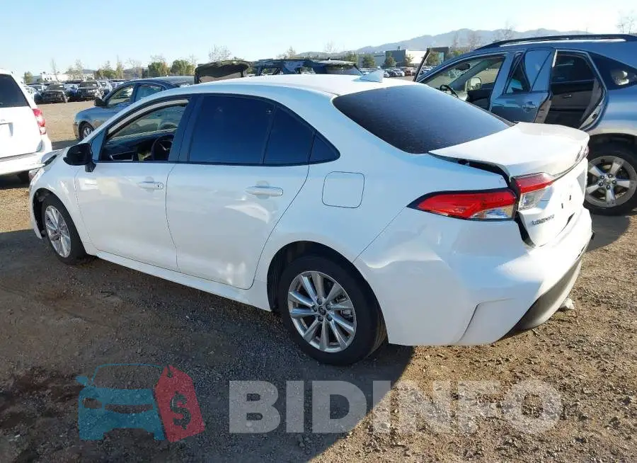 JTDBCMFE4R3062152 Photo# 3