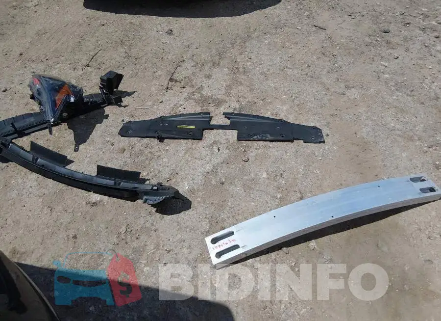 1N4BL4DW5TN323821 Photo# 18