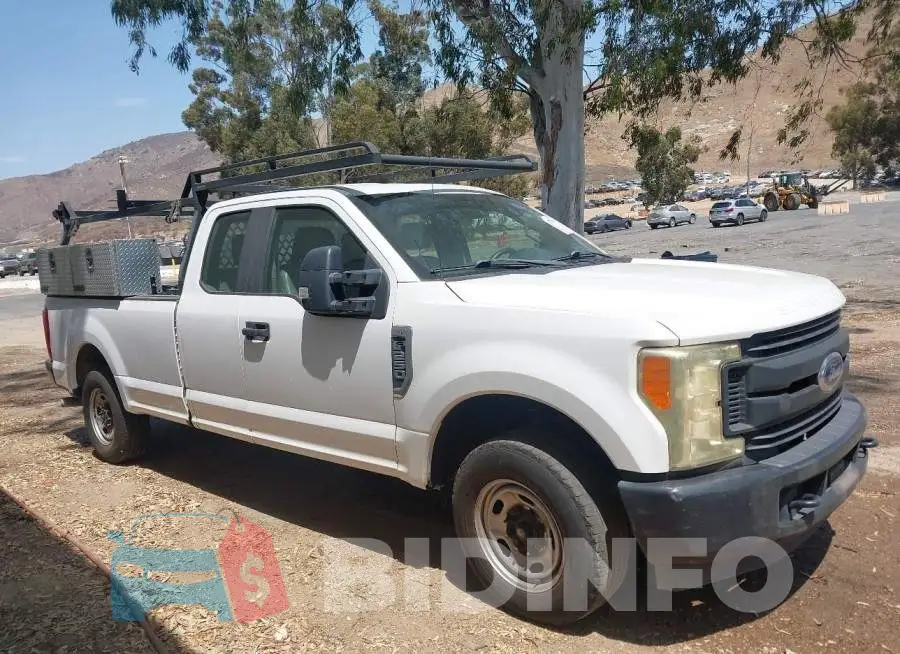 1FT7X2A69JEC68929 Photo# 14