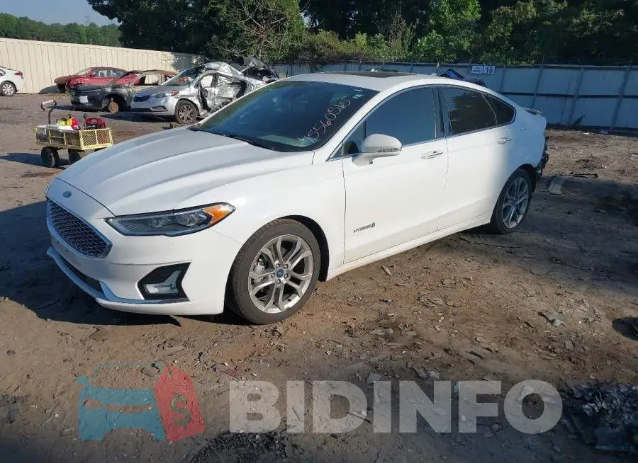 3FA6P0RUXKR261849 Photo# 2
