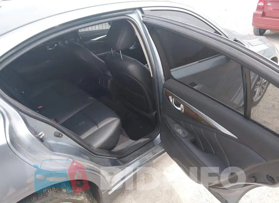 JN1EV7AR6JM432120 Photo# 8