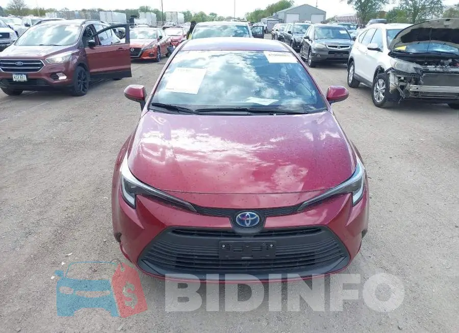 JTDBCMFE1S3077844 Photo# 12