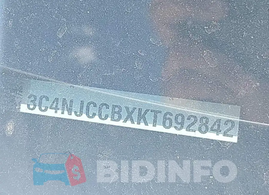 3C4NJCCBXKT692842 Photo# 18