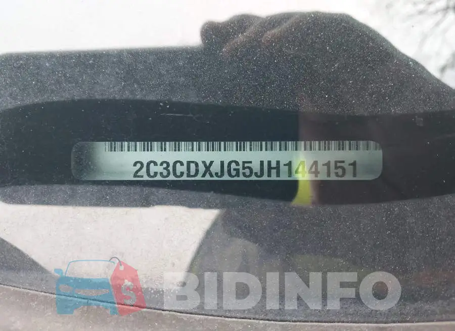 2C3CDXJG5JH144151 Photo# 17