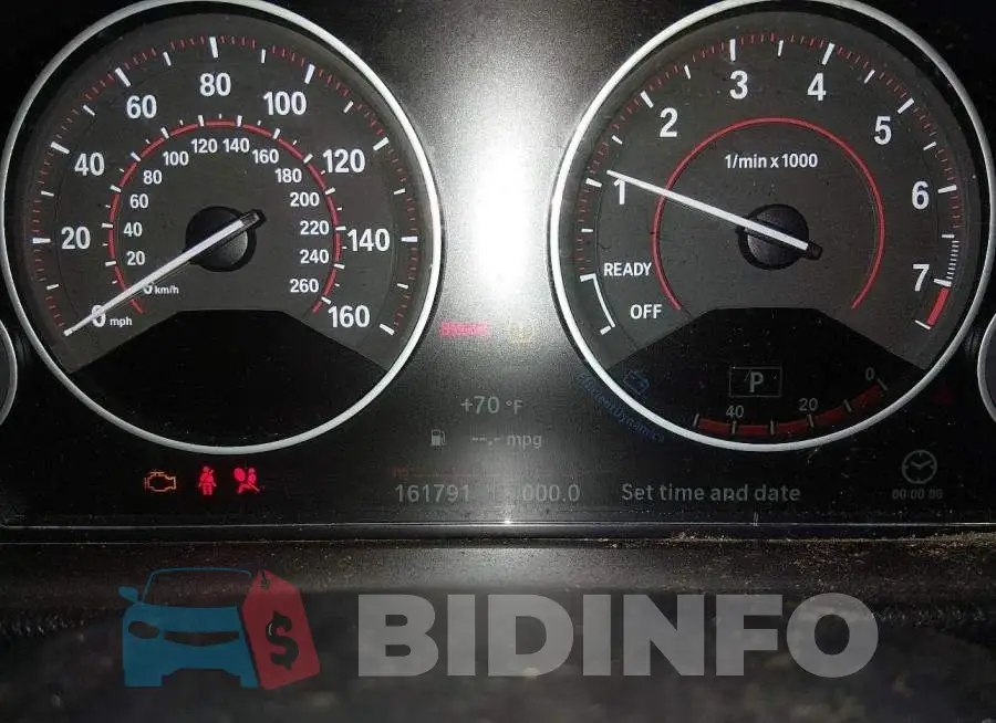 WBA8D9G35HNU61721 Photo# 7