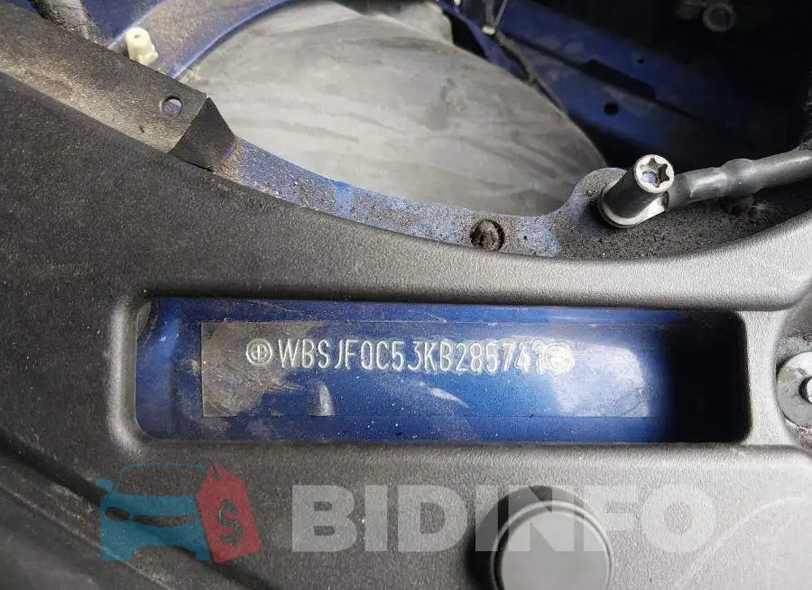 WBSJF0C53KB285741 Photo# 9