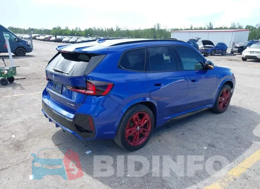 WBX73EF00S5091273 Photo# 4