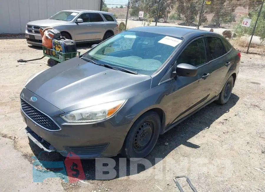 1FADP3E23JL287915 Photo# 2