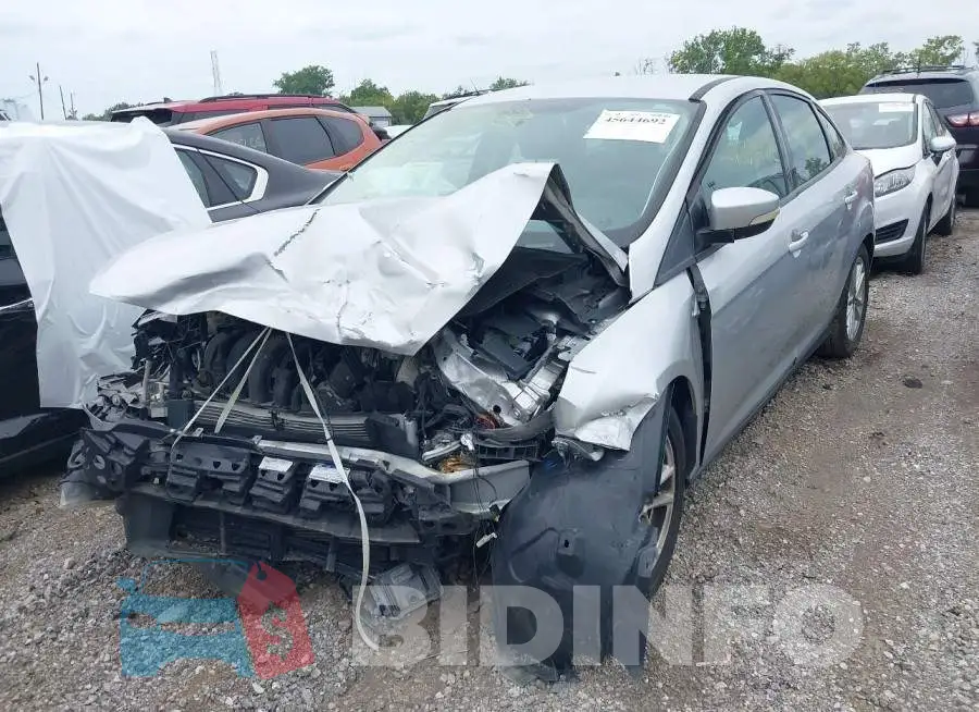 1FADP3F26GL332045 Photo# 6