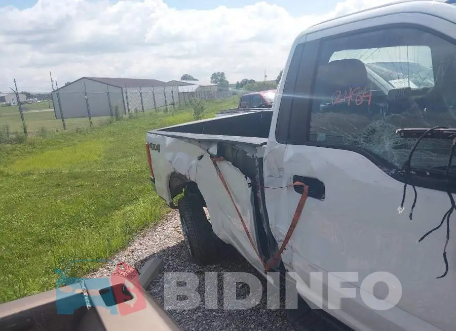 1FTBF2B65KEF45914 Photo# 6