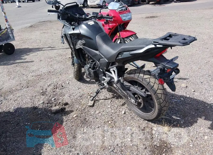 MLHPC7251R5000495 Photo# 3