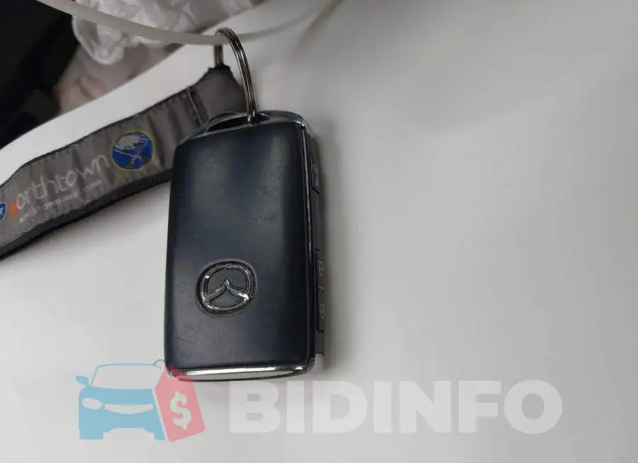 3MVDMBBL9MM266059 Photo# 11