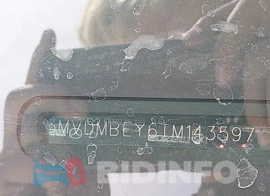 3MVDMBEY6TM143597 Photo# 9