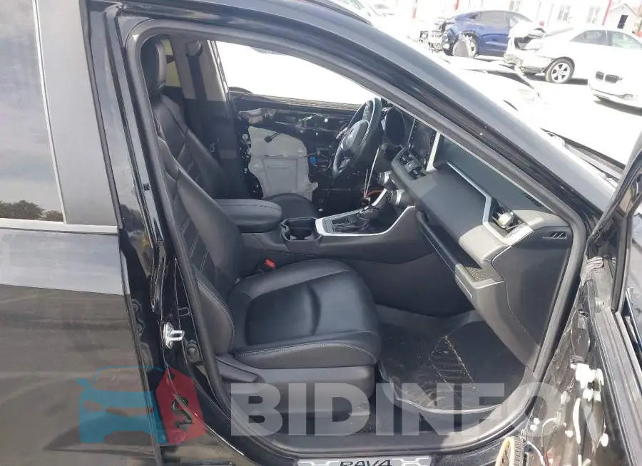 JTMC1RFV6KD515288 Photo# 5