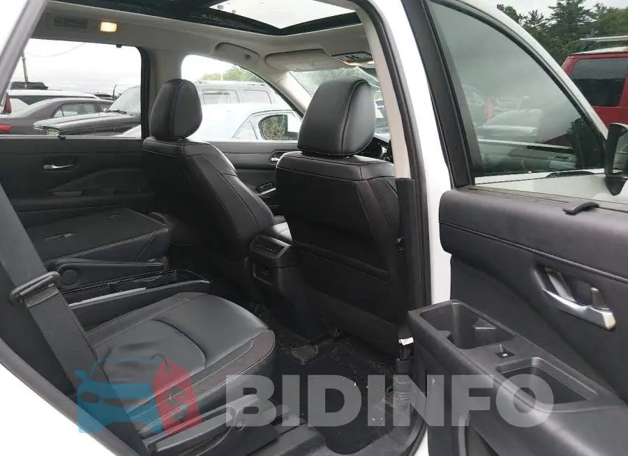 5N1DR3CD4RC245964 Photo# 8