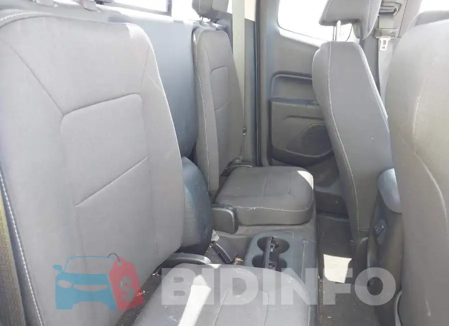 1GCHTCE30G1328540 Photo# 8